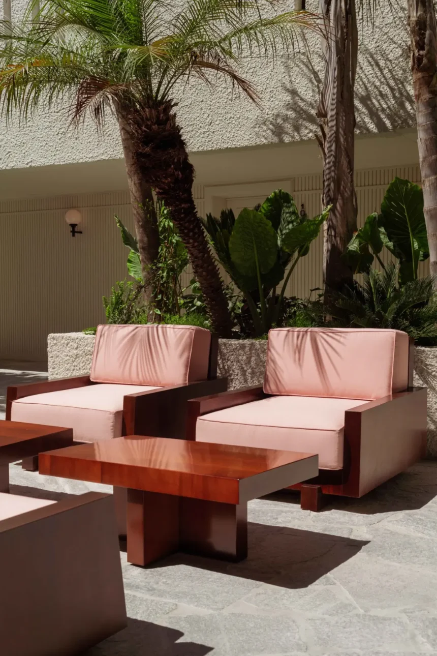 Cap d'Antibes Beach Hotel : un havre hors du temps sur la Côte d'Azur