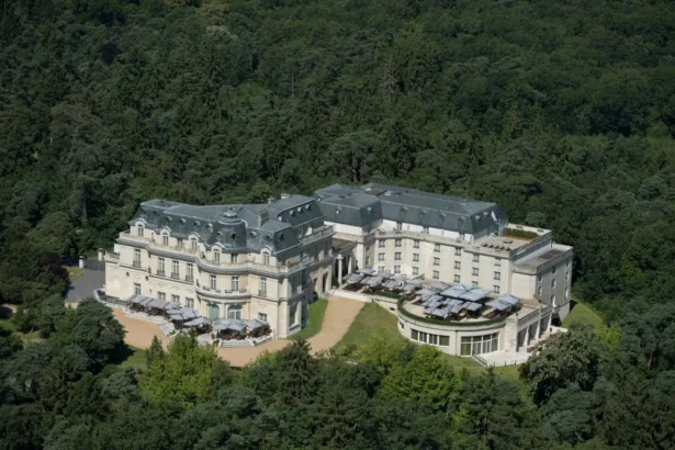 InterContinental Chantilly Château Mont Royal, un joyau historique renaît à Chantilly