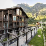 Le NH Collection Alagna Mirtillo Rosso redéfinit l'hospitalité alpine près des pistes du Mont Rose