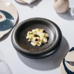 Jumeirah Olhahali Island accueille Atrangi by Ritu Dalmia pour une aventure gastronomique indienne