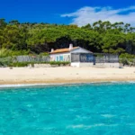 La crique de la Briande, un joyau varois secret à découvrir