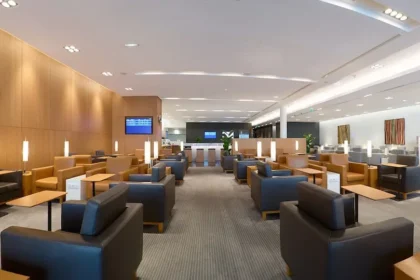 Roissy dévoile le nouveau salon Cathay Pacific : élégance, sérénité et saveurs hongkongaises